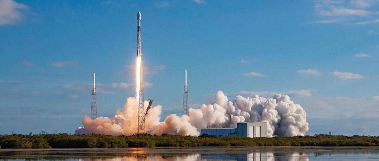 Done With Your Squad&#8217;s Boring Travel Plans? SpaceX Is Selling Rides Into Deep Orbit