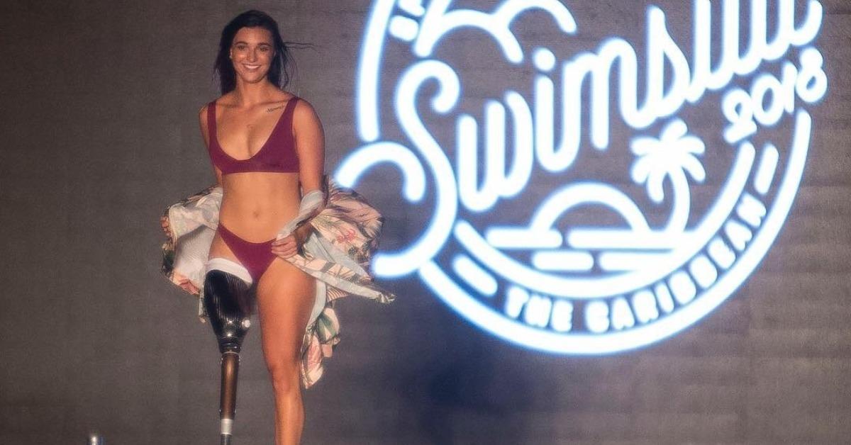 This Paralympic Gold Medalist Became The First Amputee To Walk The Ramp!