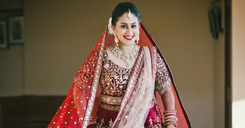 7 Important Things To Keep In Mind When You Go For Your *First* Bridal Lehenga Fitting!