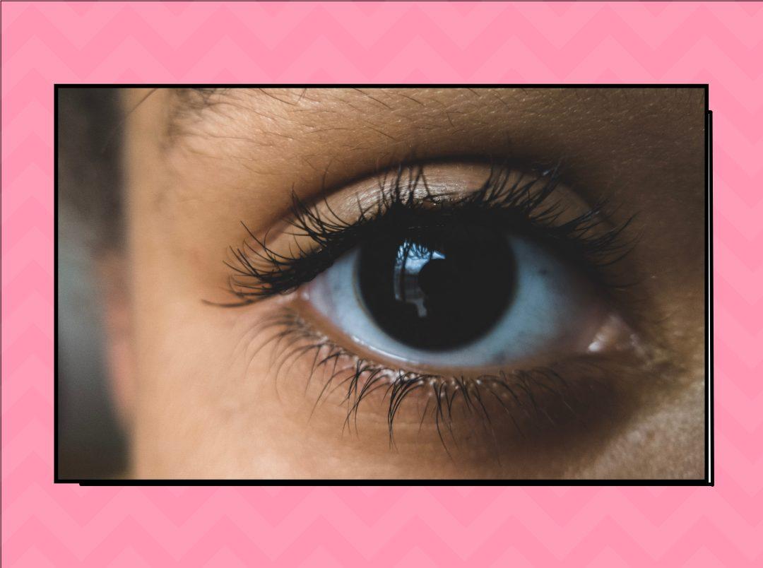 What Are Eyelid Scrubs, And Should You Use Them?