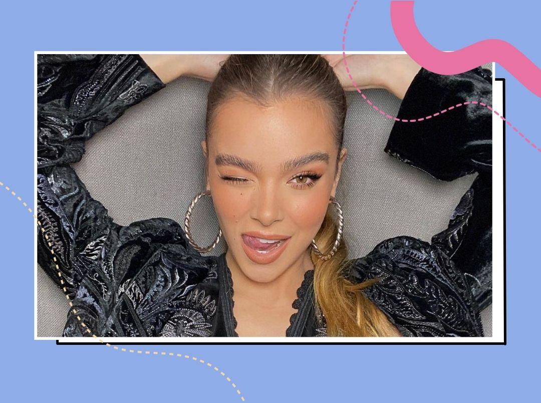 Hailee Steinfeld’s Sun-Kissed Natural Makeup &amp; Textured Ponytail Gives Girl Next Door Vibes