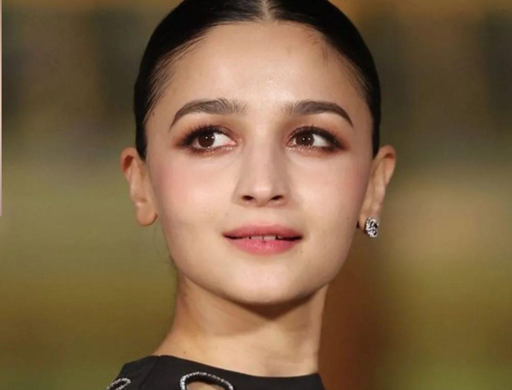 Alia Bhatt&#8217;s K-POP Style Makeup Is So Easy To Recreate! Here&#8217;s How