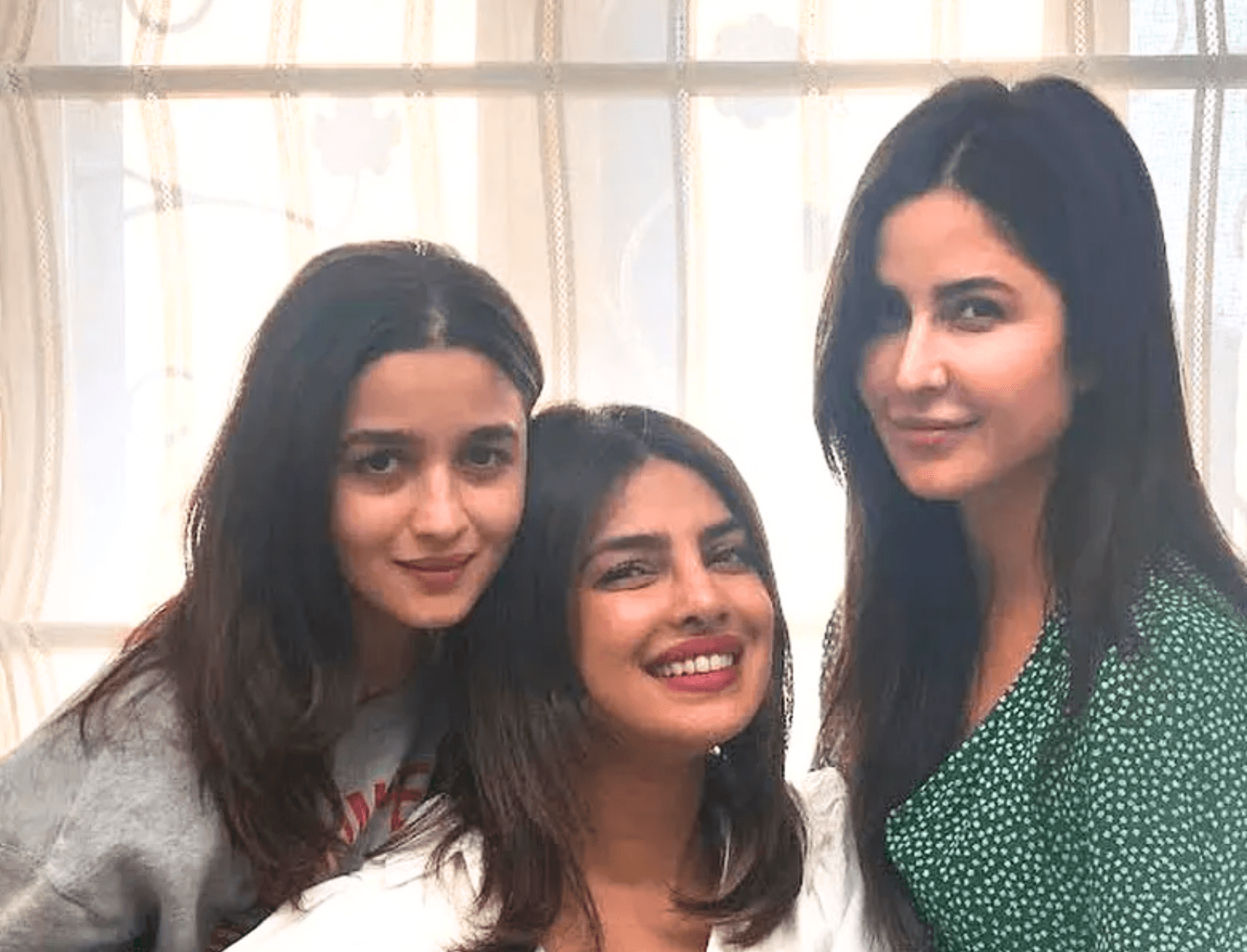 Alia Bhatt, Katrina Kaif, &amp; Priyanka Chopra To Be Replaced In Jee Le Zaraa?