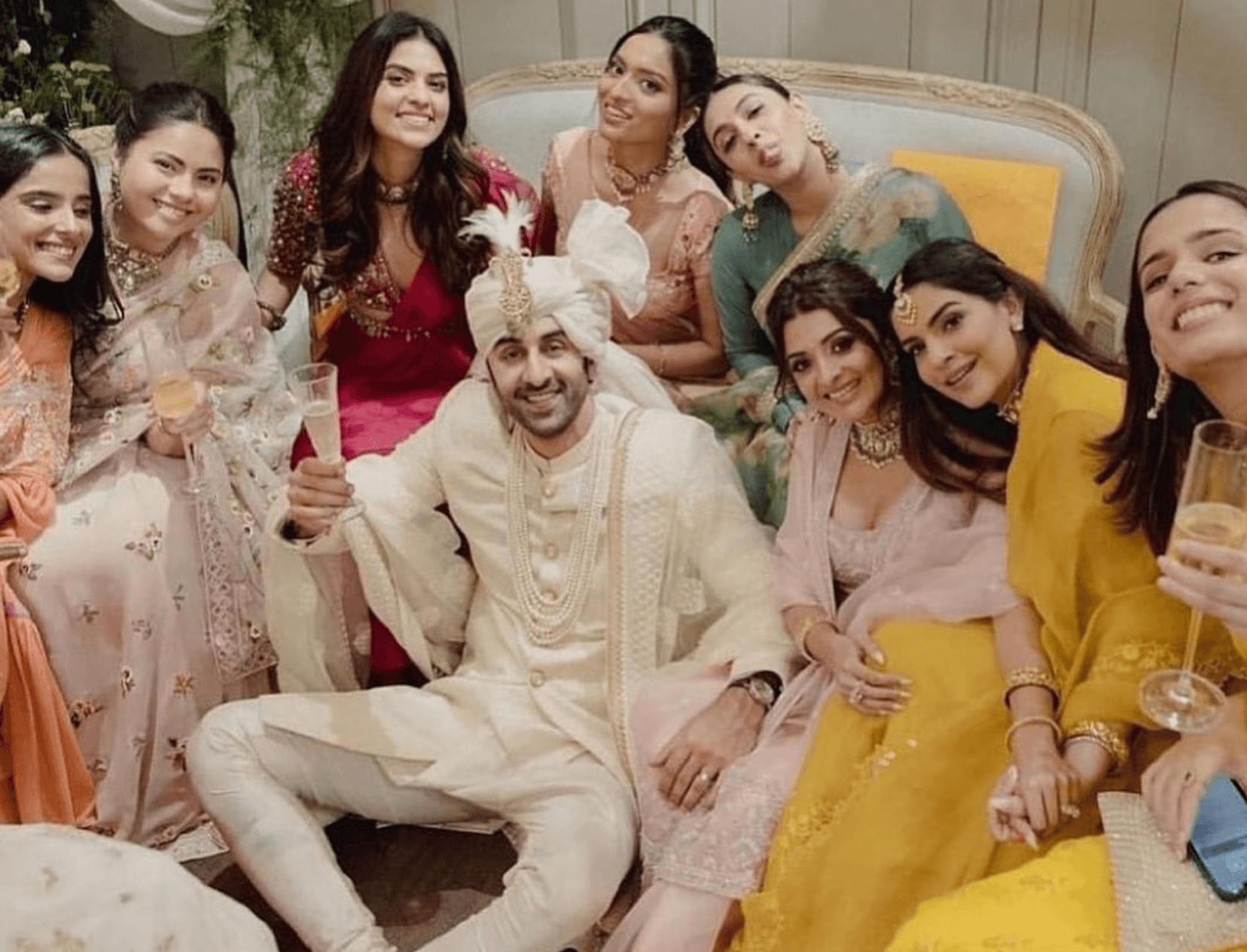 This Unseen Picture From #Ralia Wedding Proves That Ranbir Is The Best Jiju