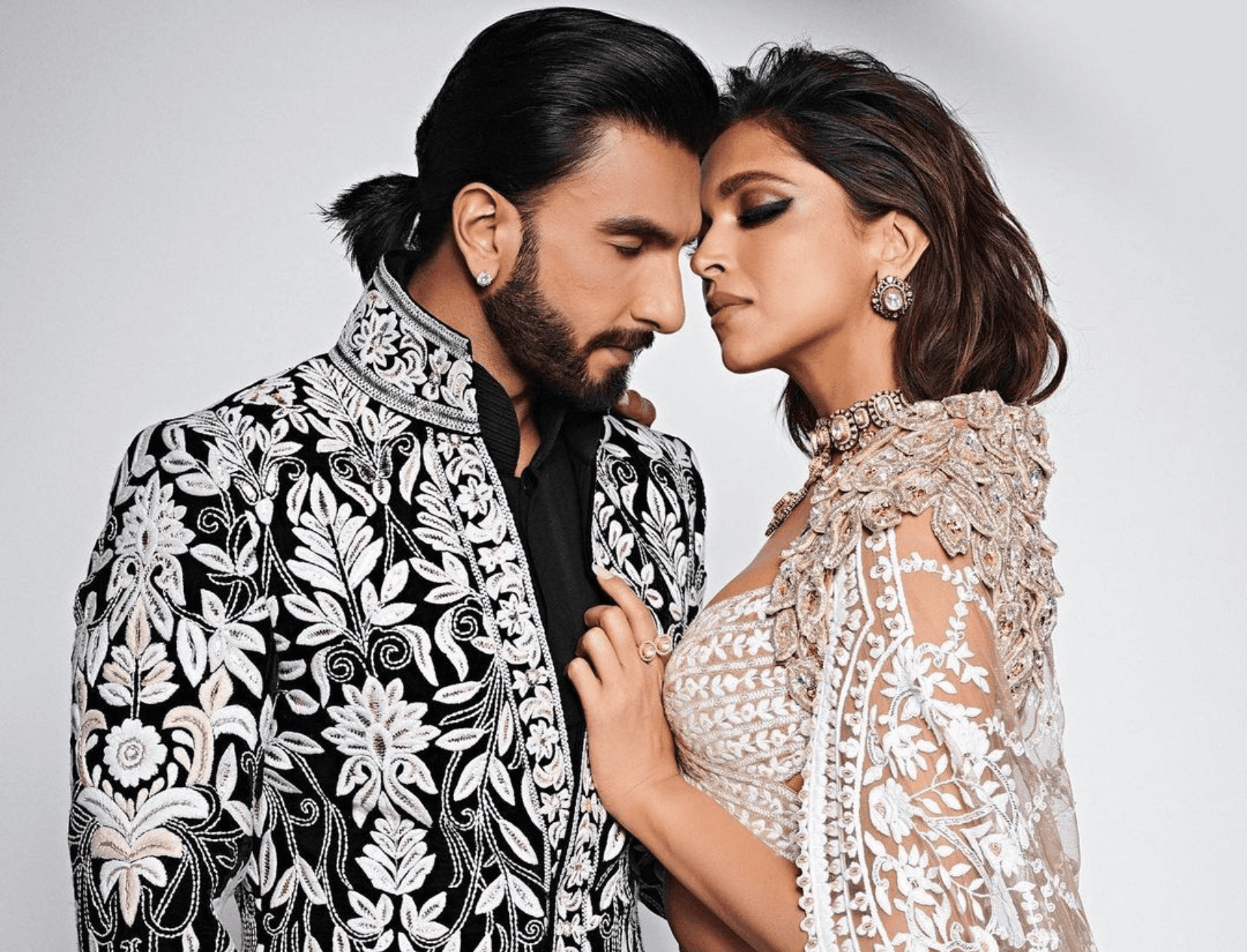 Such A Gentleman! Ranveer Singh’s Sweet Gesture For Deepika Padukone Will Melt Your Heart