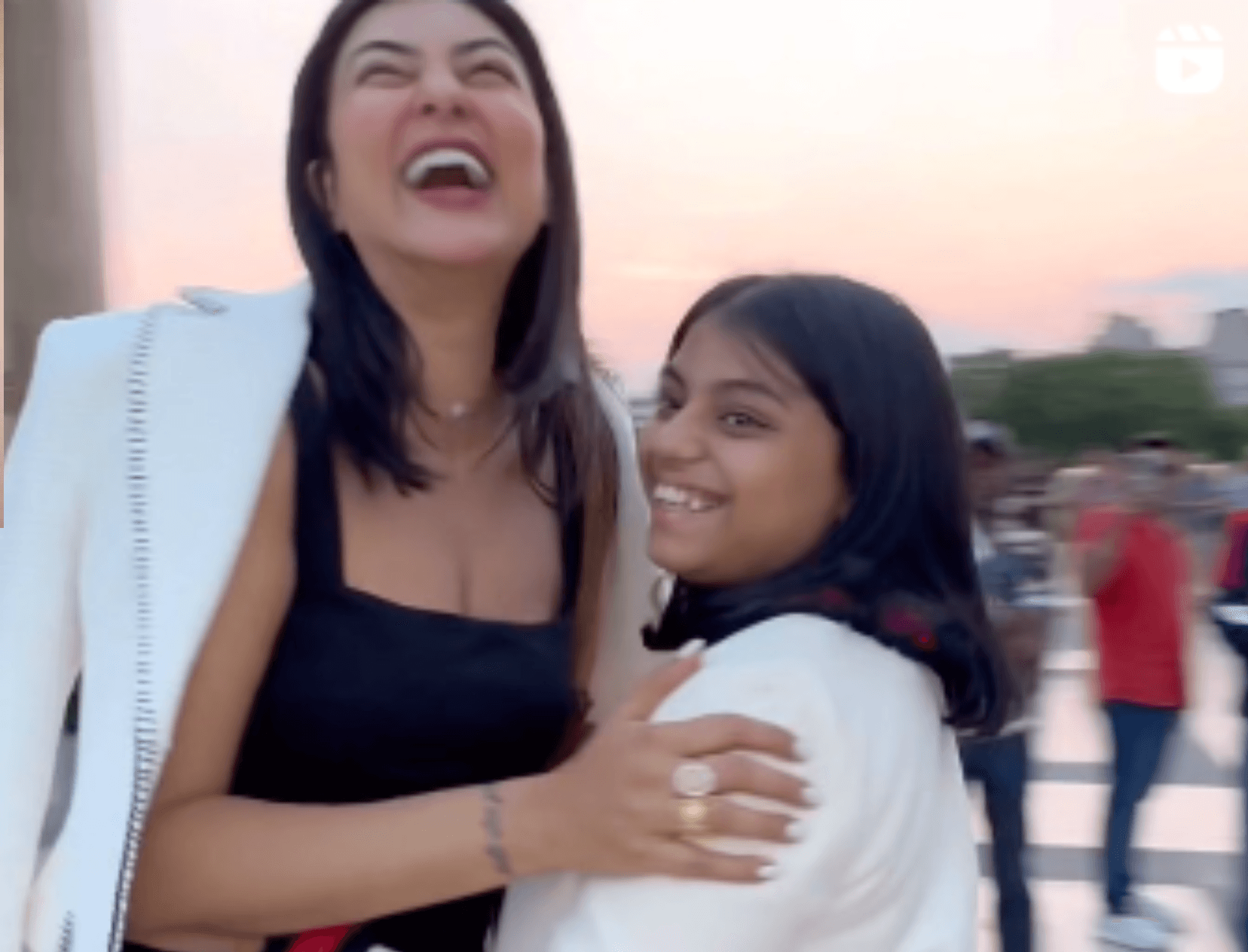 Sushmita Sen Posted An Adorable Video With Daughter Alisha But The Comments Will Leave You Shocked!