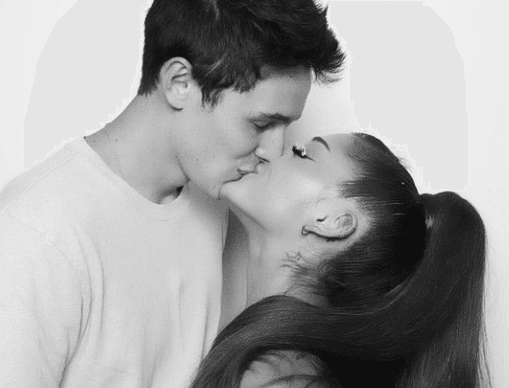 The Real Reason Why Ariana Grande &amp; Dalton Gomez Are Heading For Divorce