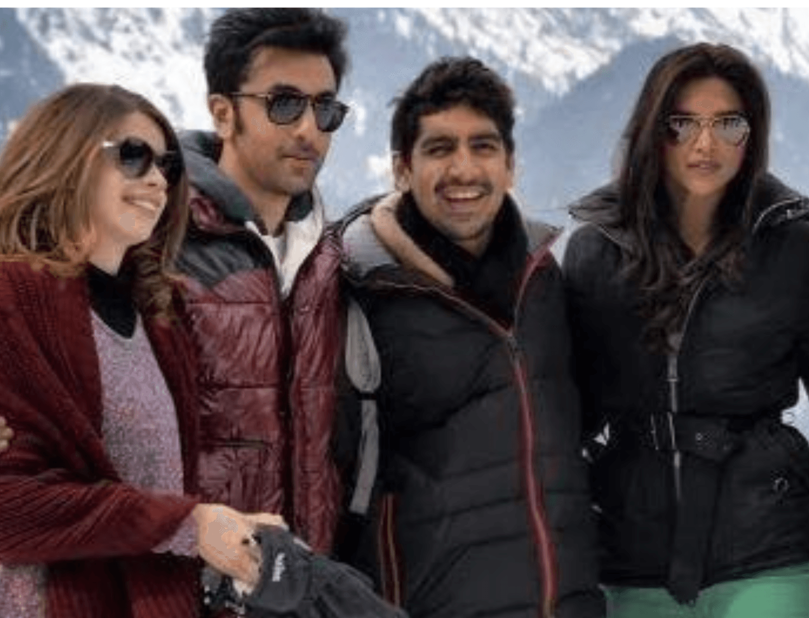 These Unseen Pics of Deepika Padukone &amp; Ranbir Kapoor From YJHD Sets Are Making Us Nostalgic