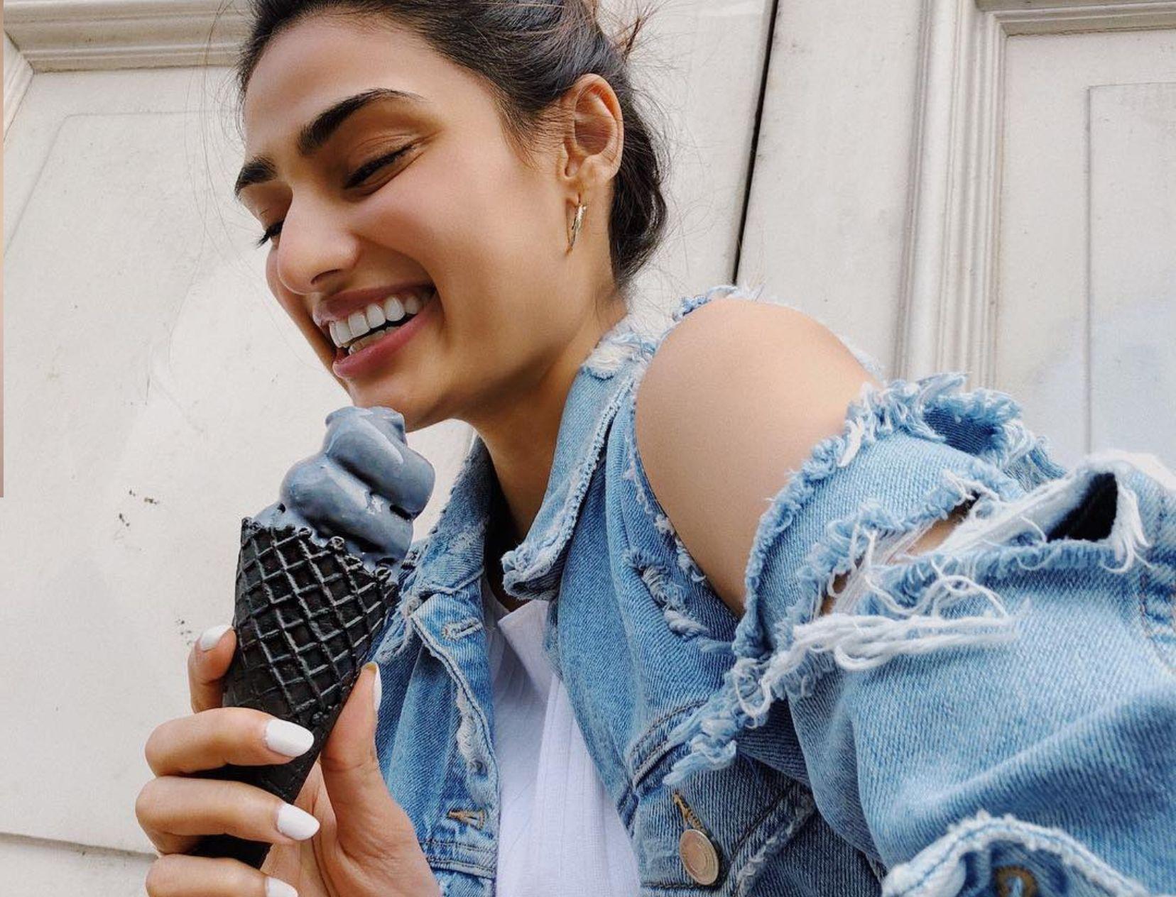 Athiya Shetty&#8217;s Summer Manis Are All The Inspiration You Need This Season