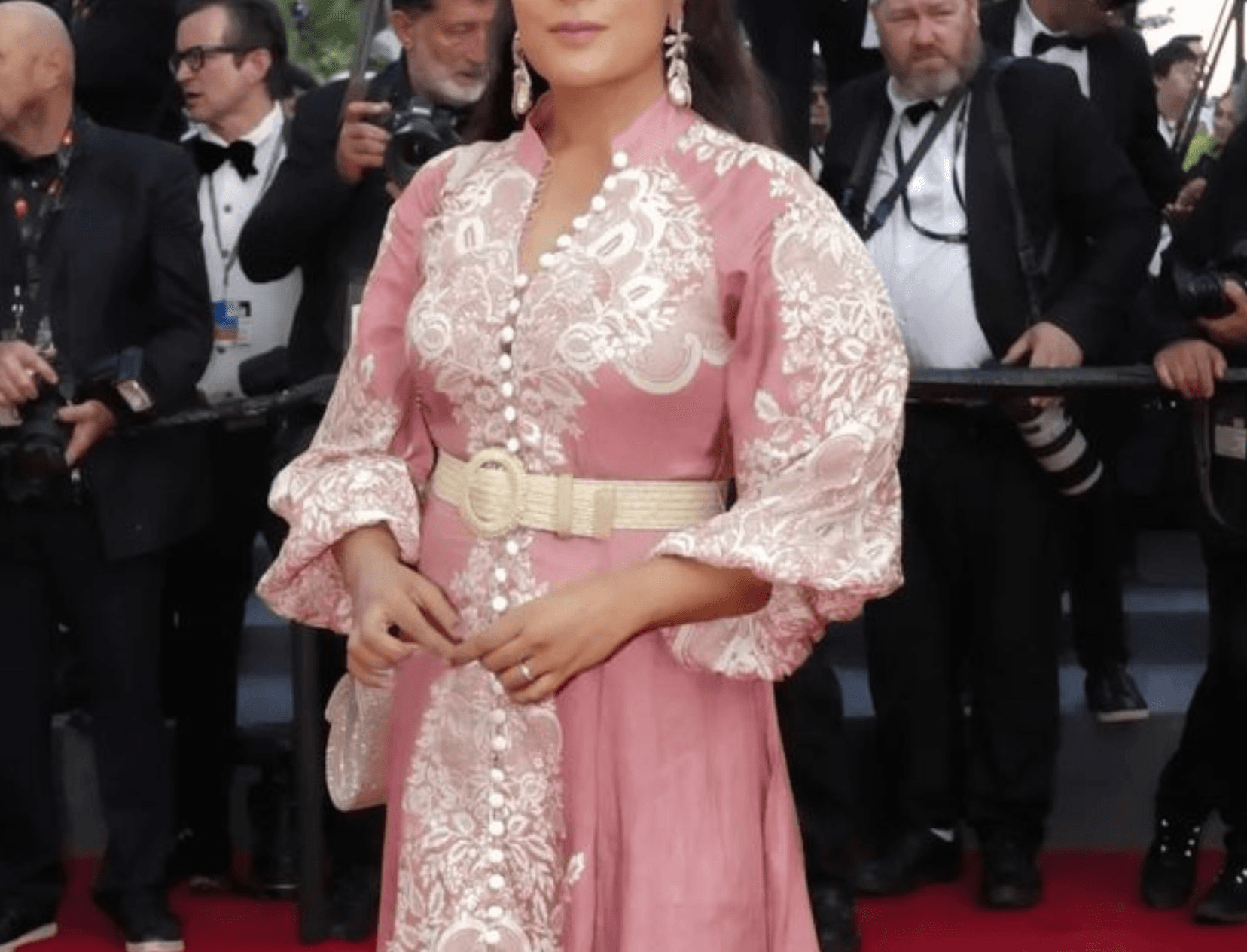 This Desi Actress &#8220;Kept It Real&#8221; At Cannes By Wearing A Dress Gifted By Her Husband!