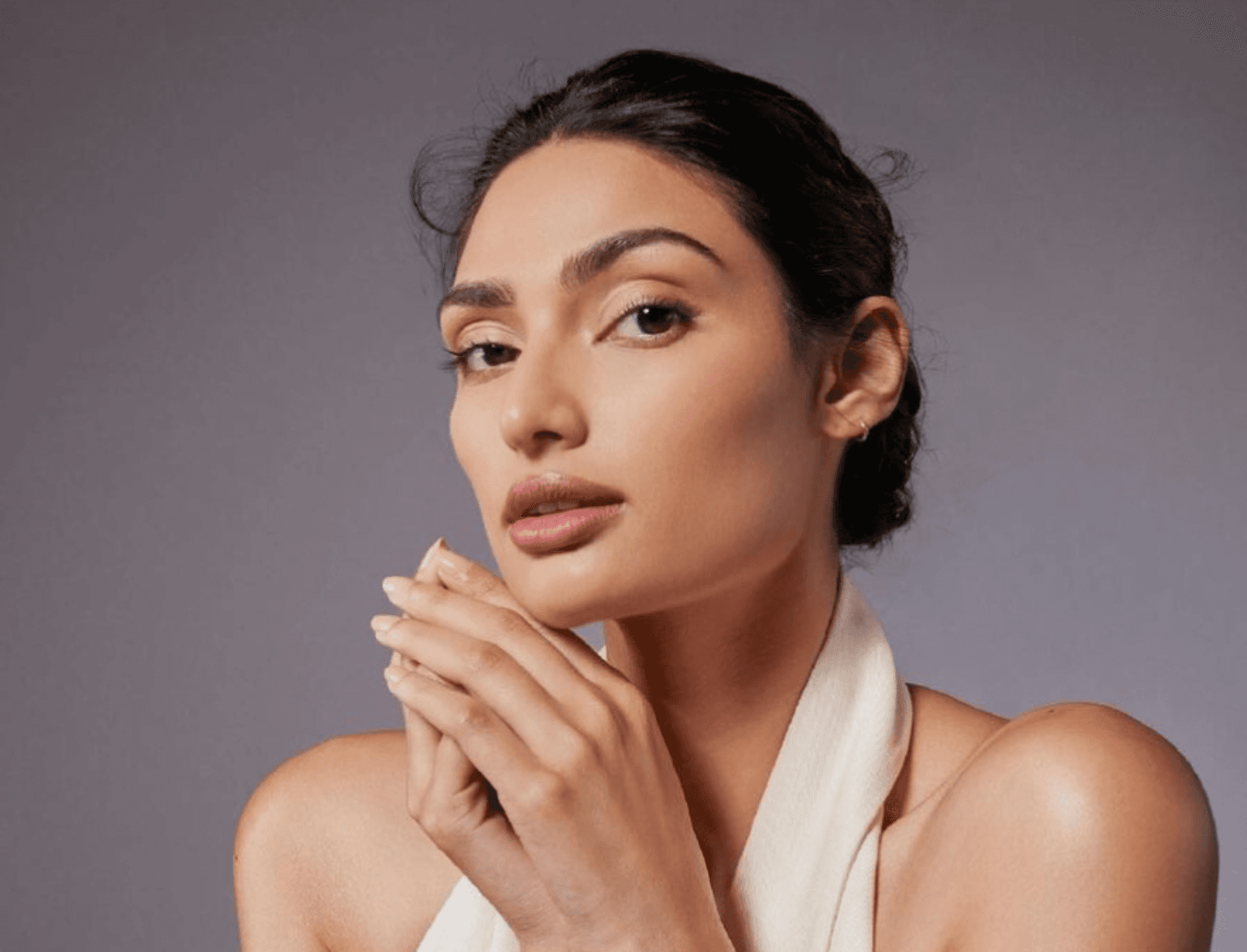 Athiya Shetty And I Might Have The Same Skincare Routine… 